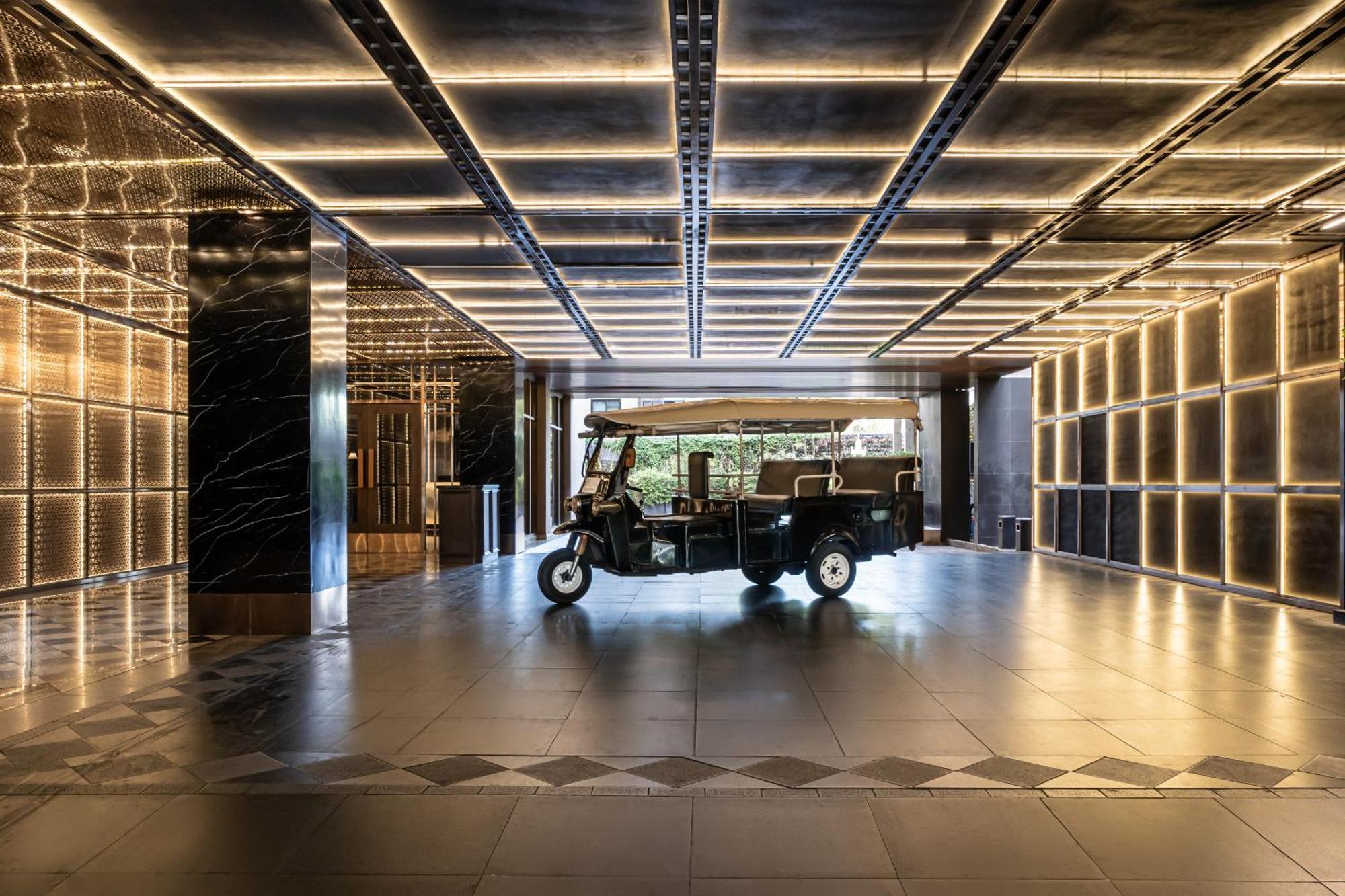 Metropolis Suites Bangkok, Tapestry Collection By Hilton Exteriér fotografie