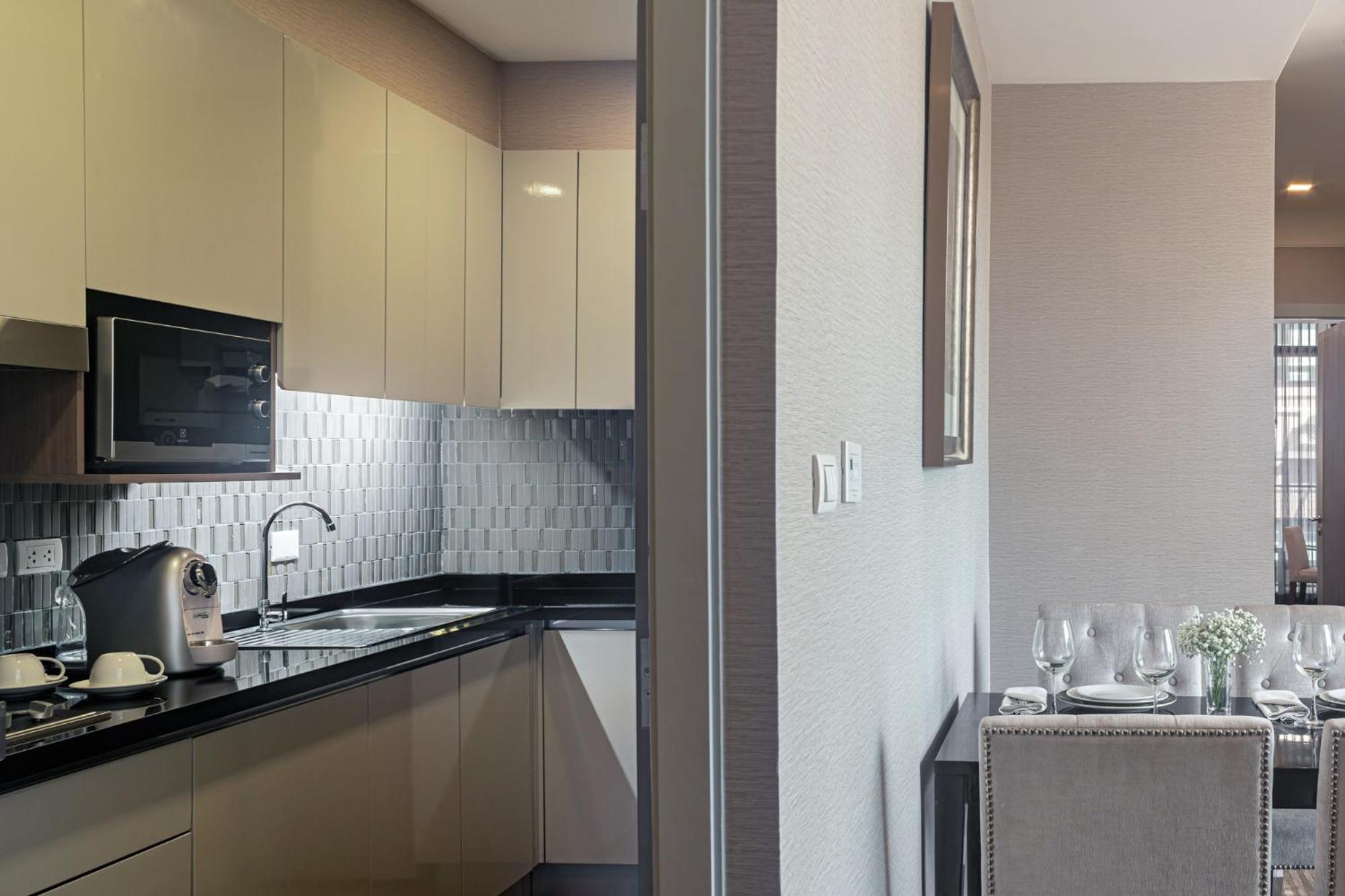 Metropolis Suites Bangkok, Tapestry Collection By Hilton Exteriér fotografie