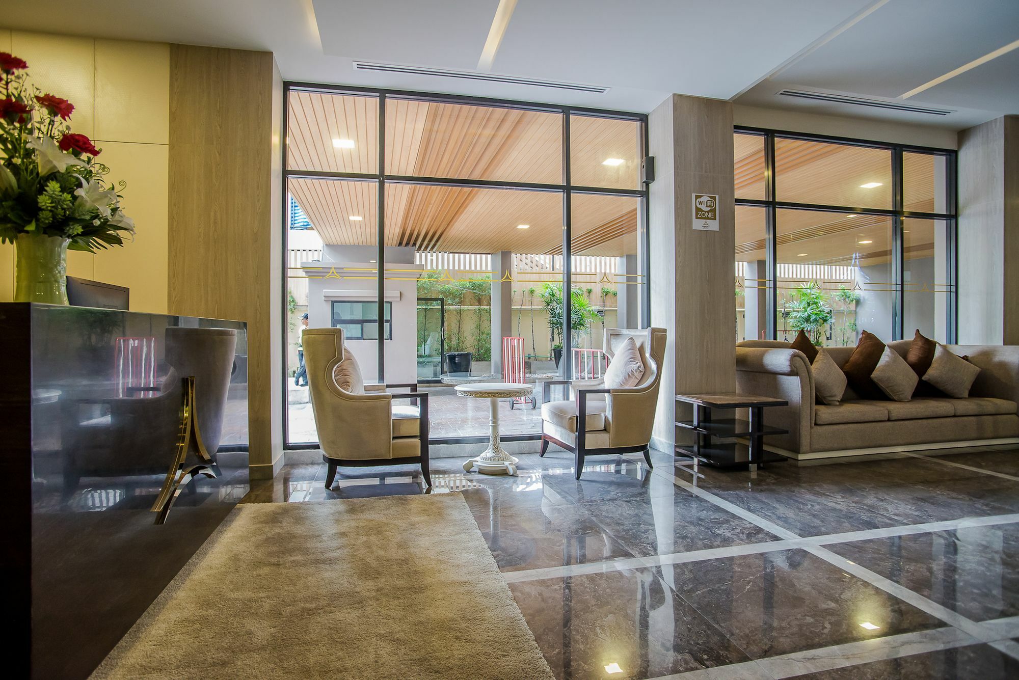 Metropolis Suites Bangkok, Tapestry Collection By Hilton Exteriér fotografie