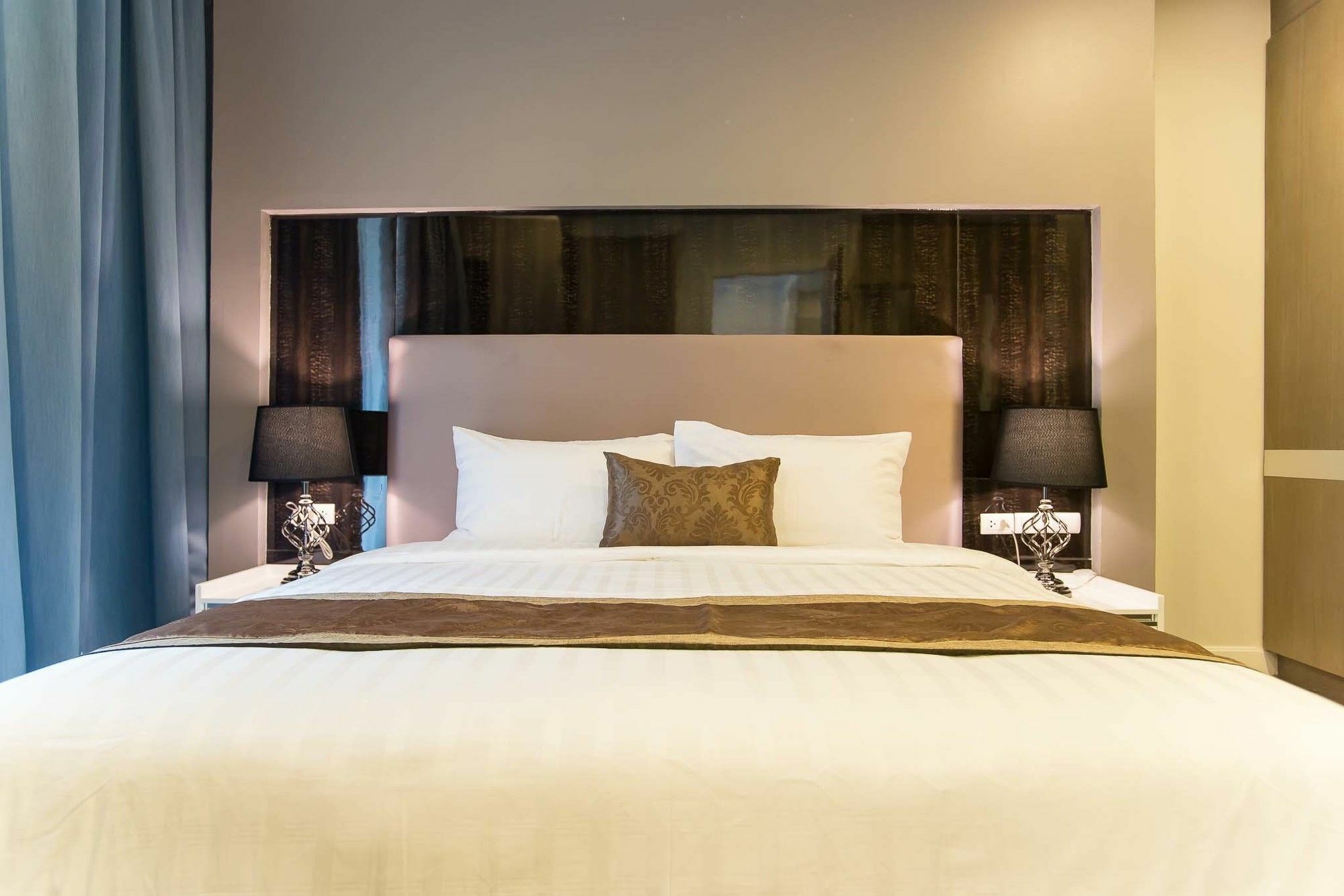 Metropolis Suites Bangkok, Tapestry Collection By Hilton Exteriér fotografie